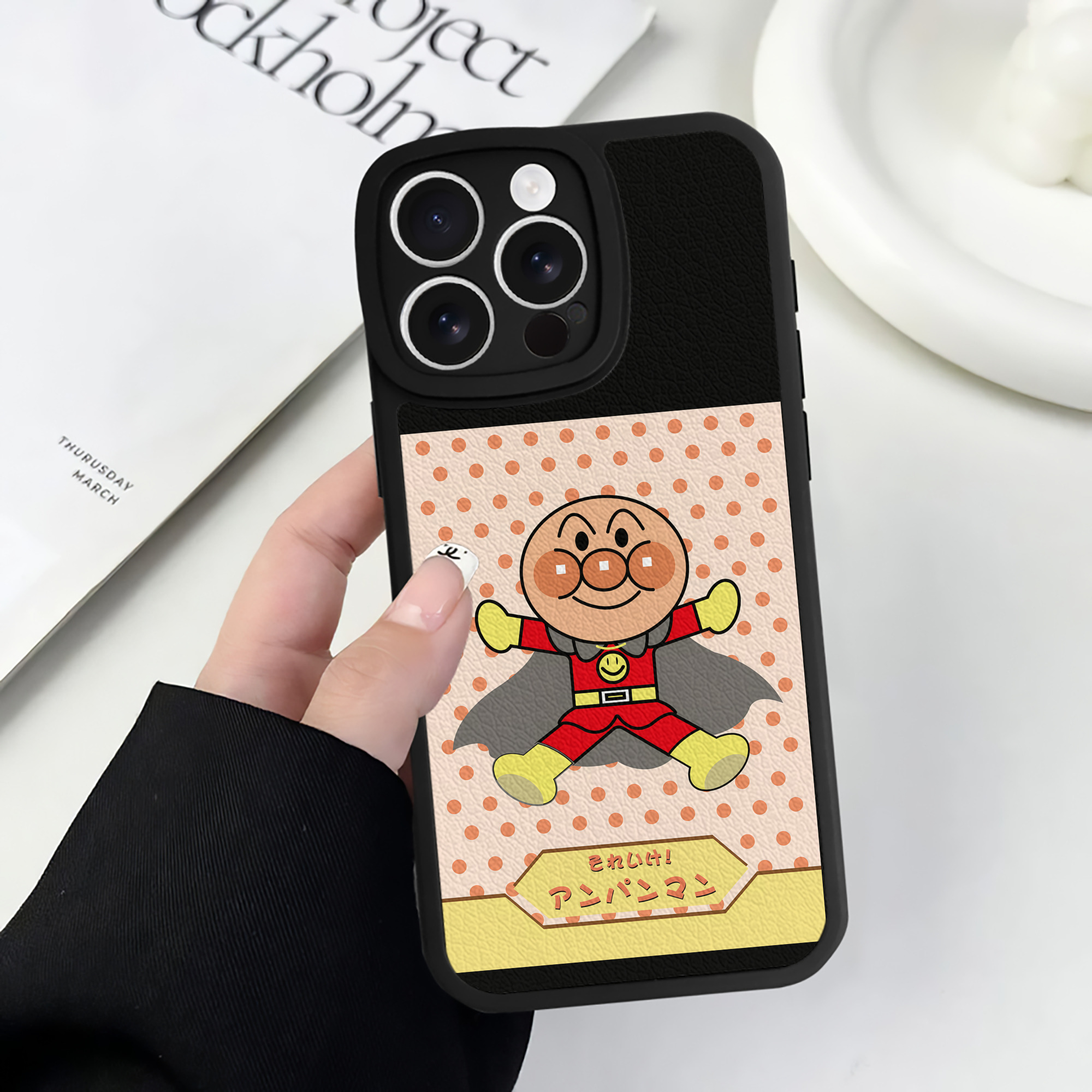 （画像用） アンパンマン Anpanman 【iPhone 16シリーズ対応】シリコンスマホケース（レザー調） 材質：シリコン